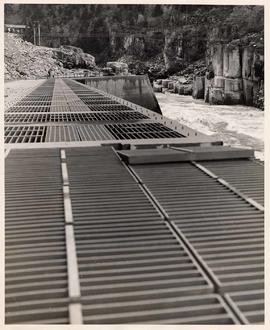 Metal grid foot bridge at Hell's Gate - Fraser River Canyon