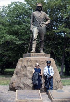 David Livingstone statue