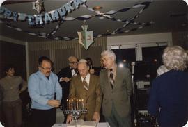 Louis Brier residents celebrate Chanukah