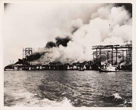 Fire at United Grain Growers Pier, Vancouver