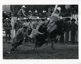 Les H., Ernie Burt, Kirk, Quintana, Jensen, Donnie, US Champ Lyle Sankey on the York Cross, Joe D...